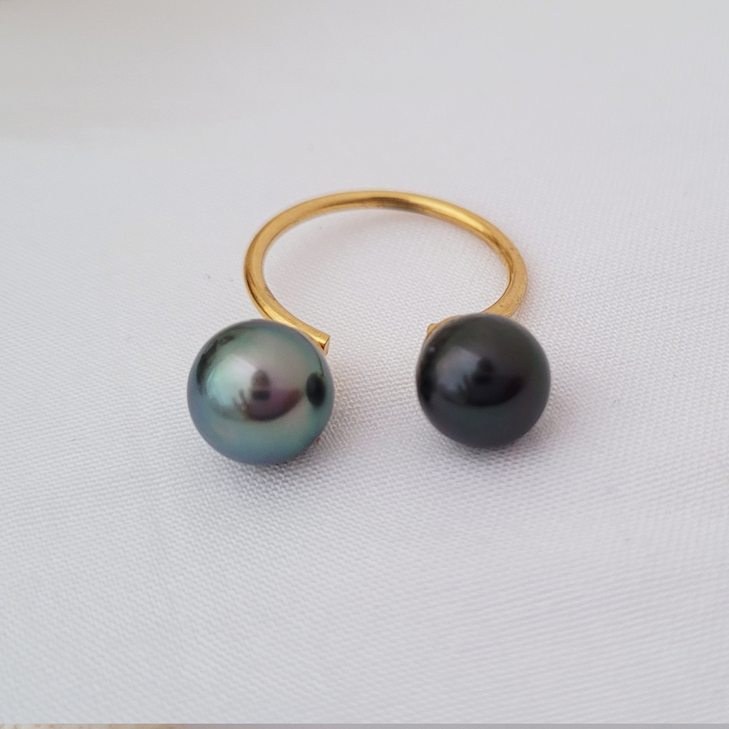 Bague Duo en acier inoxydable doré - 2 perles de Tahiti – Image 6