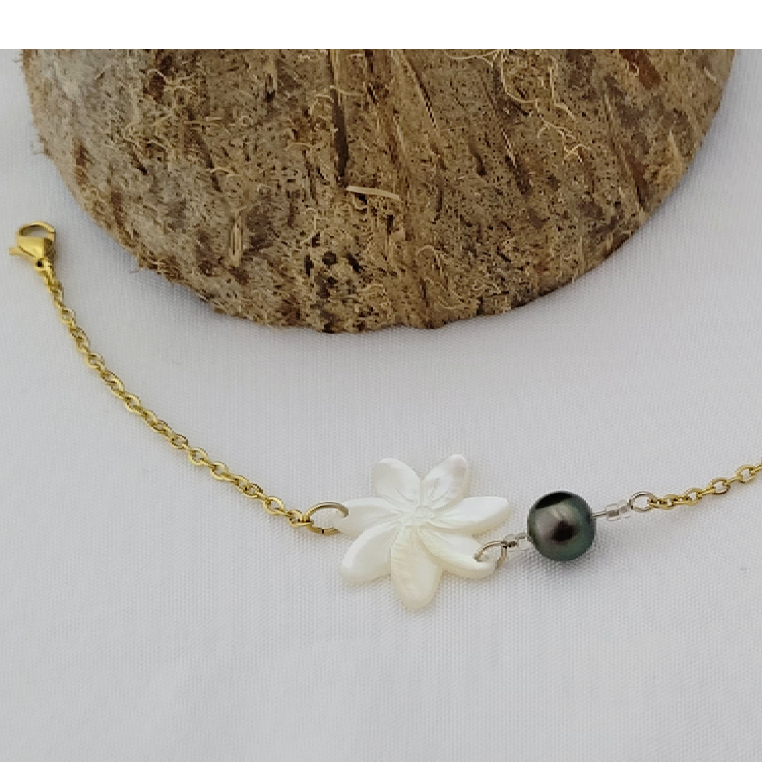 Bracelet acier inoxydable doré avec nacre et perle de Tahiti – Image 7