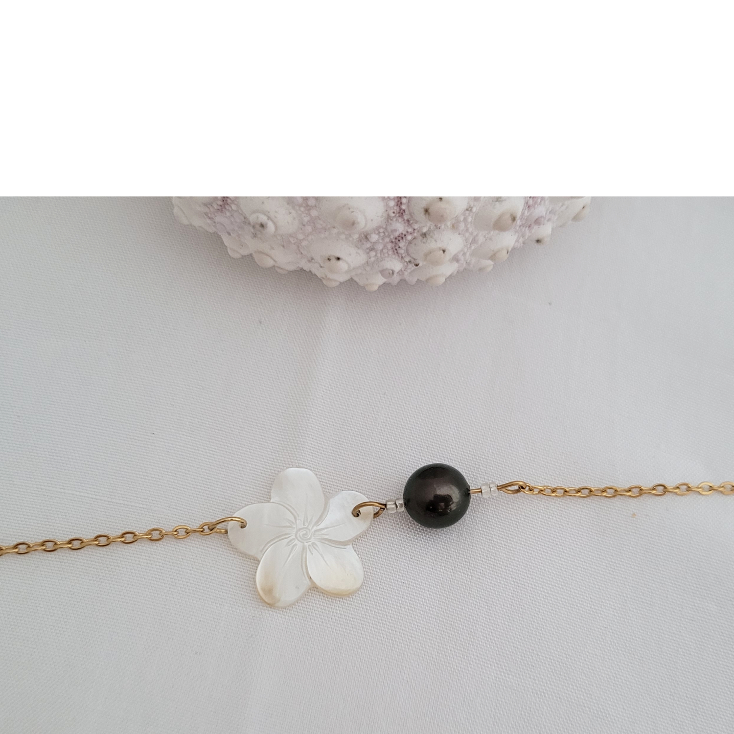 Bracelet acier inoxydable doré avec nacre et perle de Tahiti – Image 9