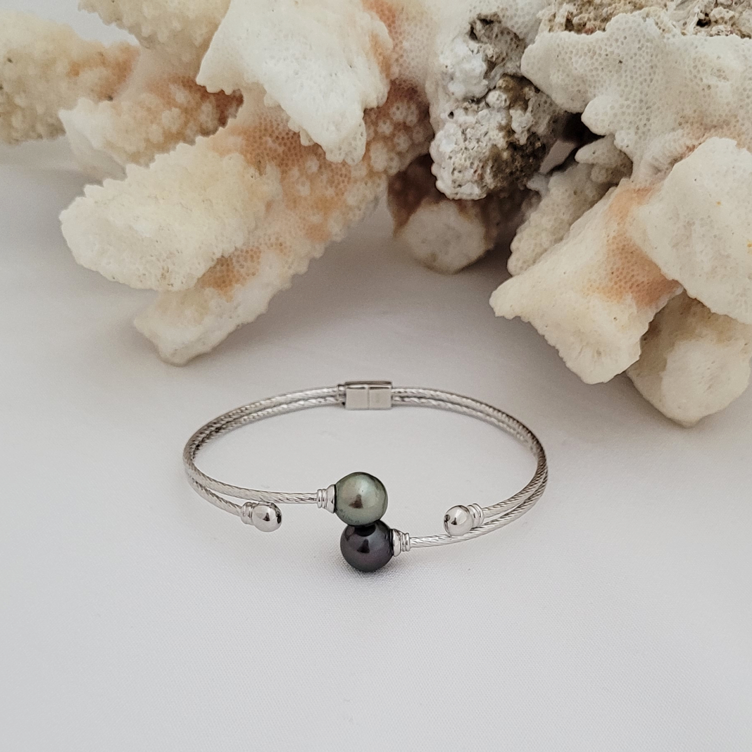 Bracelet Jonc en Argent 925 et Perles de Tahiti - Élégance et Raffinement – Image 11