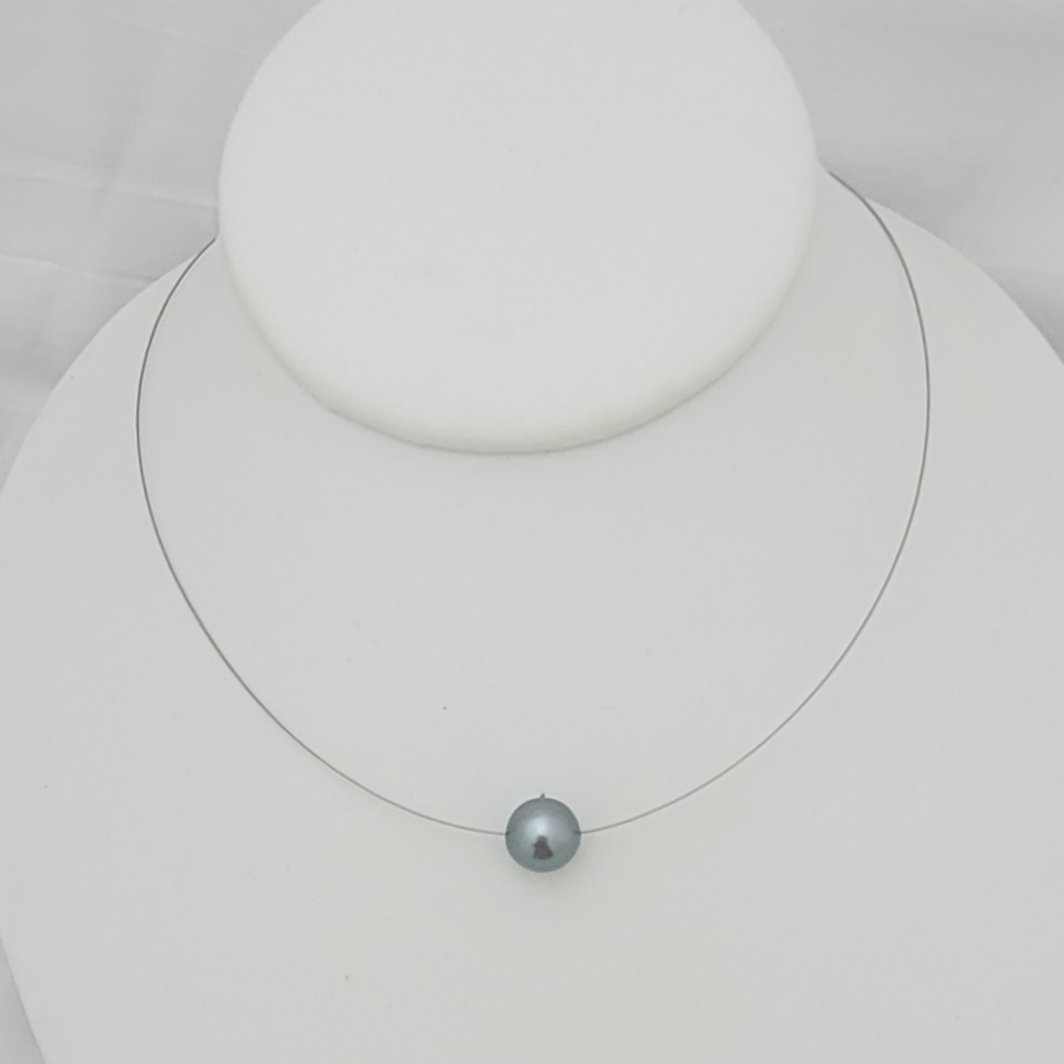 Collier câble gainé avec perle de Tahiti - Bijou élégant et tendance