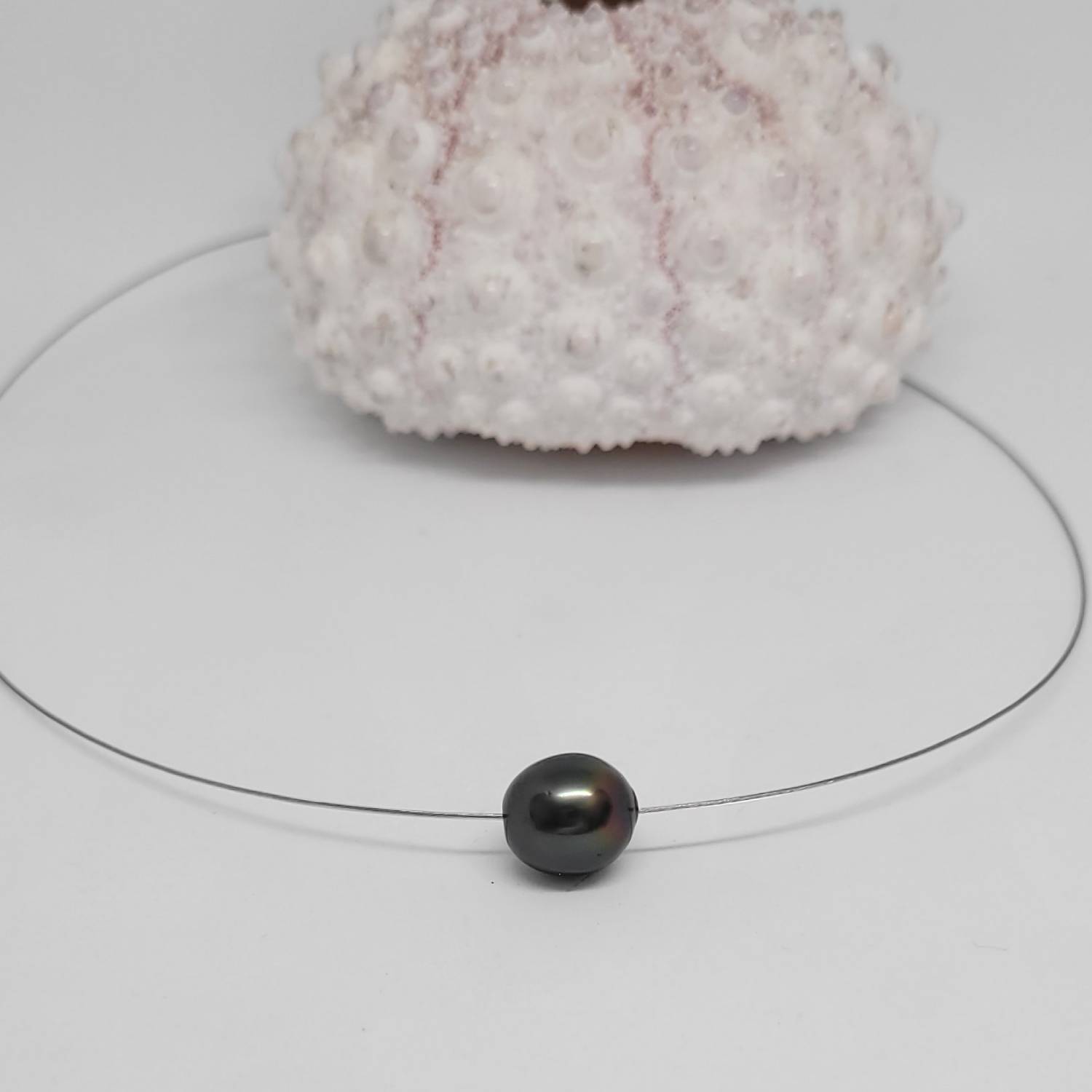 Collier câble gainé avec perle de Tahiti - Bijou élégant et tendance – Image 2