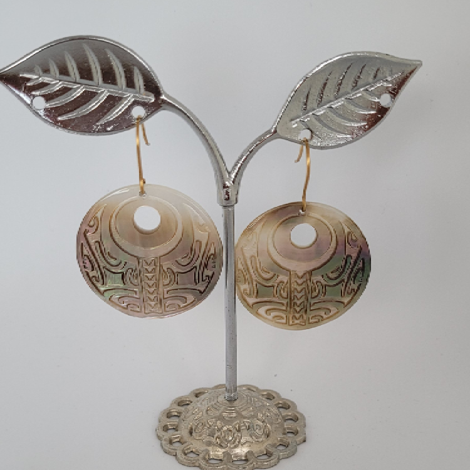 Boucles D'Oreilles Pendantes Tiki Polynésien - Plaqué Or 750, Garanti, Neuf Avec Étiquettes
