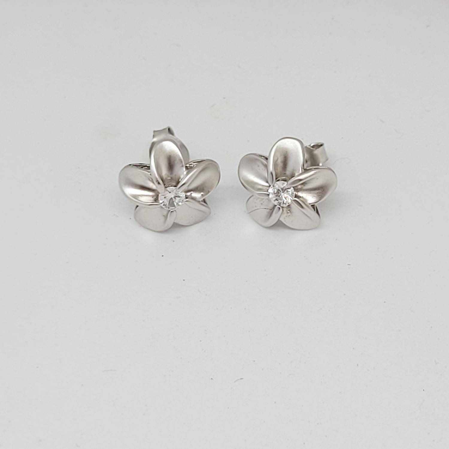 Boucles d'oreilles clous en argent 925 "Tiare" avec Zircons – Image 5