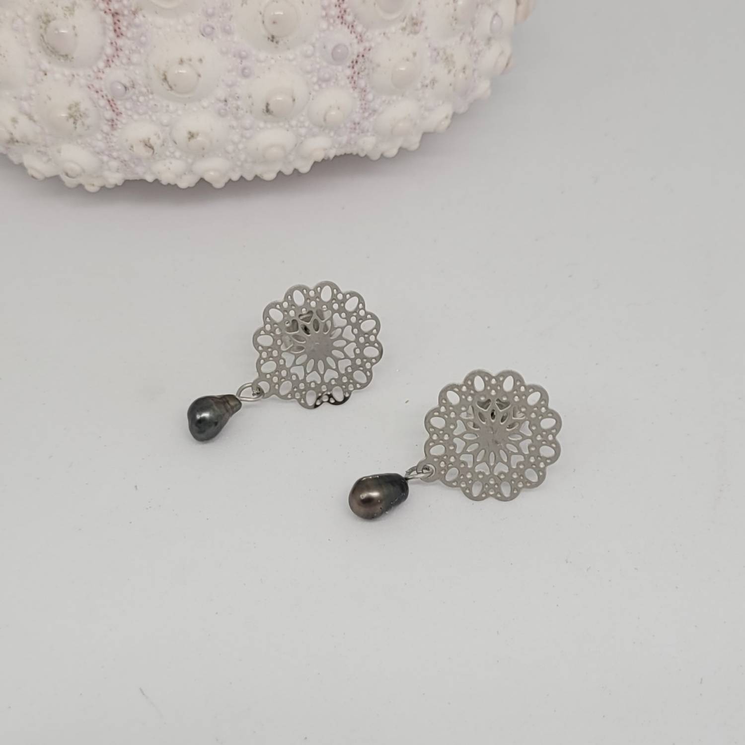 Boucles d'oreilles "soleil" avec keishis Tahiti – Image 2
