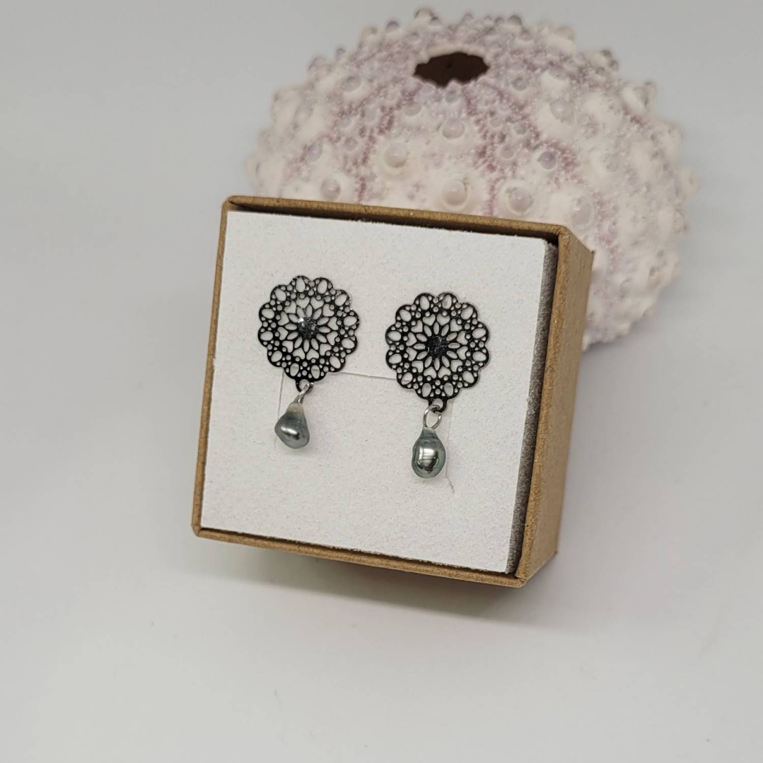 Boucles d'oreilles "soleil" avec keishis Tahiti