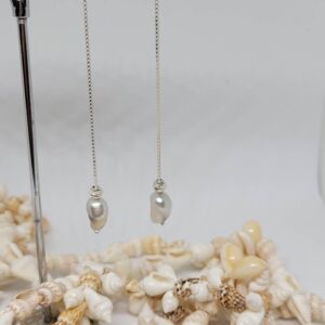 Boucles d'oreilles chainettes argent avec keishis Tahiti