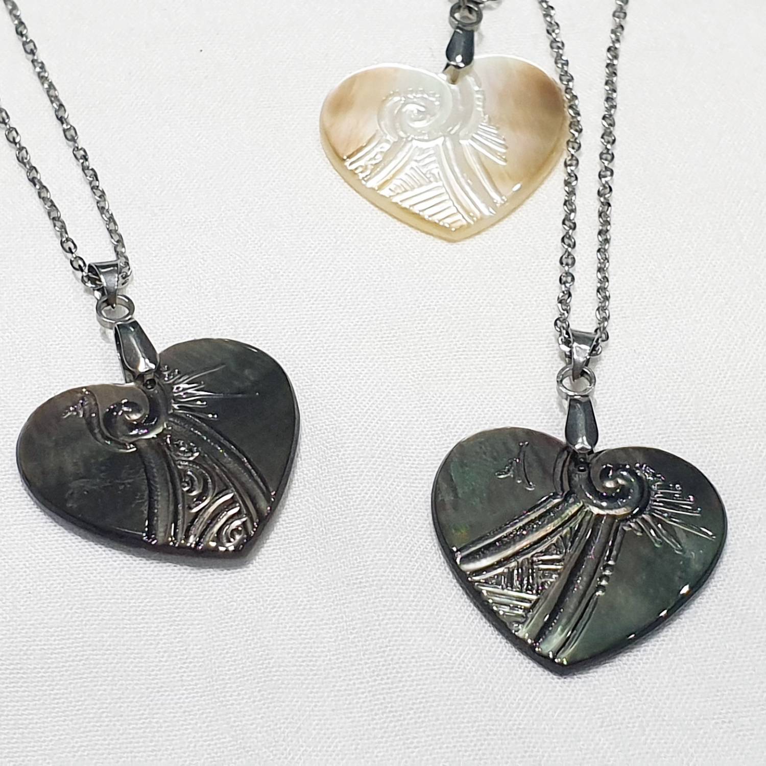 Collier "coeur de nacre" de Tahiti