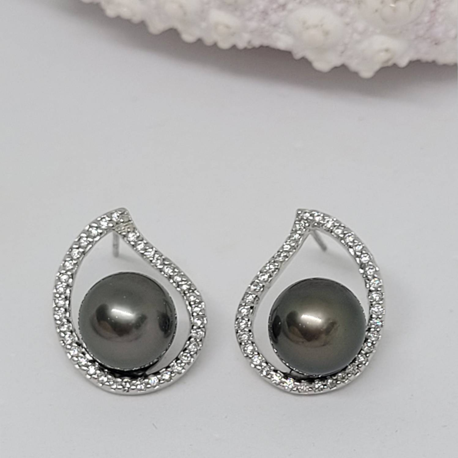 Boucles d'oreilles "gouttes luxueuses" avec perles de Tahiti – Image 8