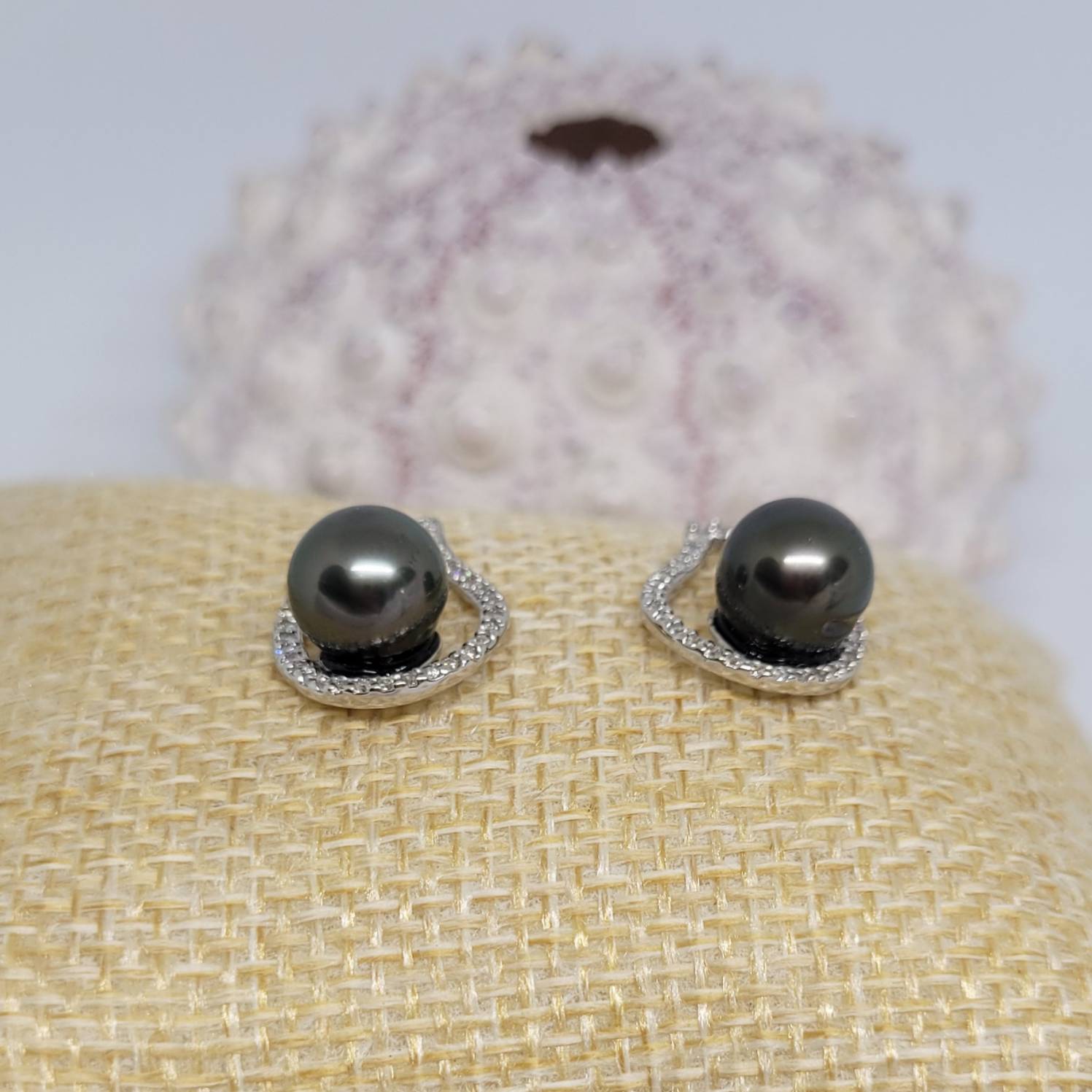 Boucles d'oreilles "gouttes luxueuses" avec perles de Tahiti – Image 7